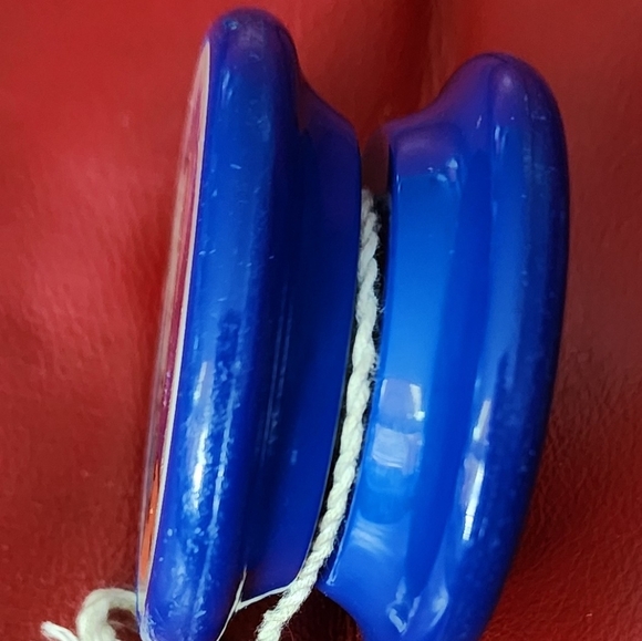 NED Yo-Yo, Never Give Up- Encourage Others- Do Your Best Blue  BENIFITS CHARITY - Picture 2 of 3